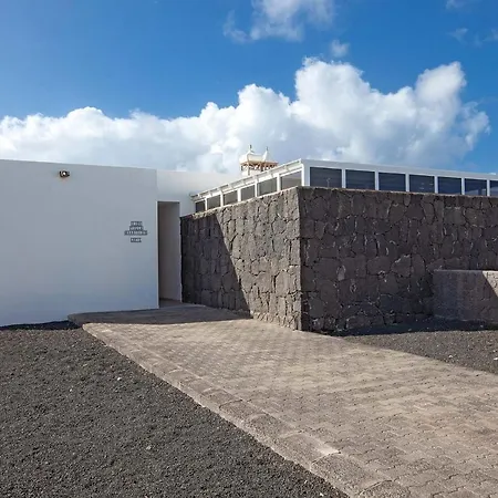 Lucia Playa Blanca